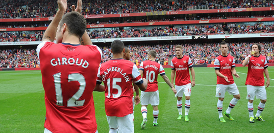 蓝黑门柱再塑？国米考量门将未来布局，解析维卡里奥方案（国米谋划门将线新布局：维卡里奥方案全解析）