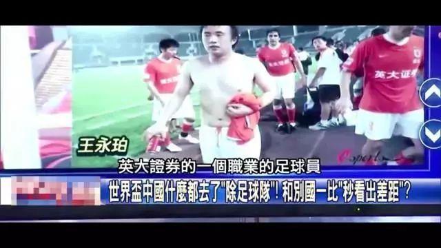格林单节三分5投4中，雄鹿狂轰9记三分，客场4分领先（格林单节外线火热5中4，雄鹿飙进9记三分，客场领先4分）